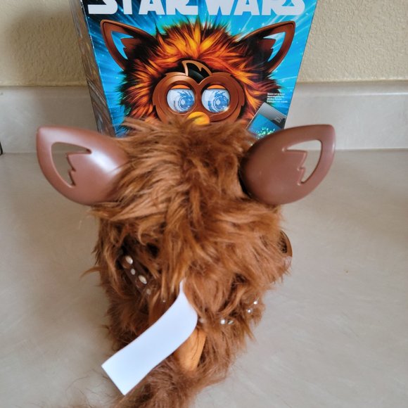 NWT FURBY STARWARS FURBACA COLLECTIBLE - Picture 2 of 3